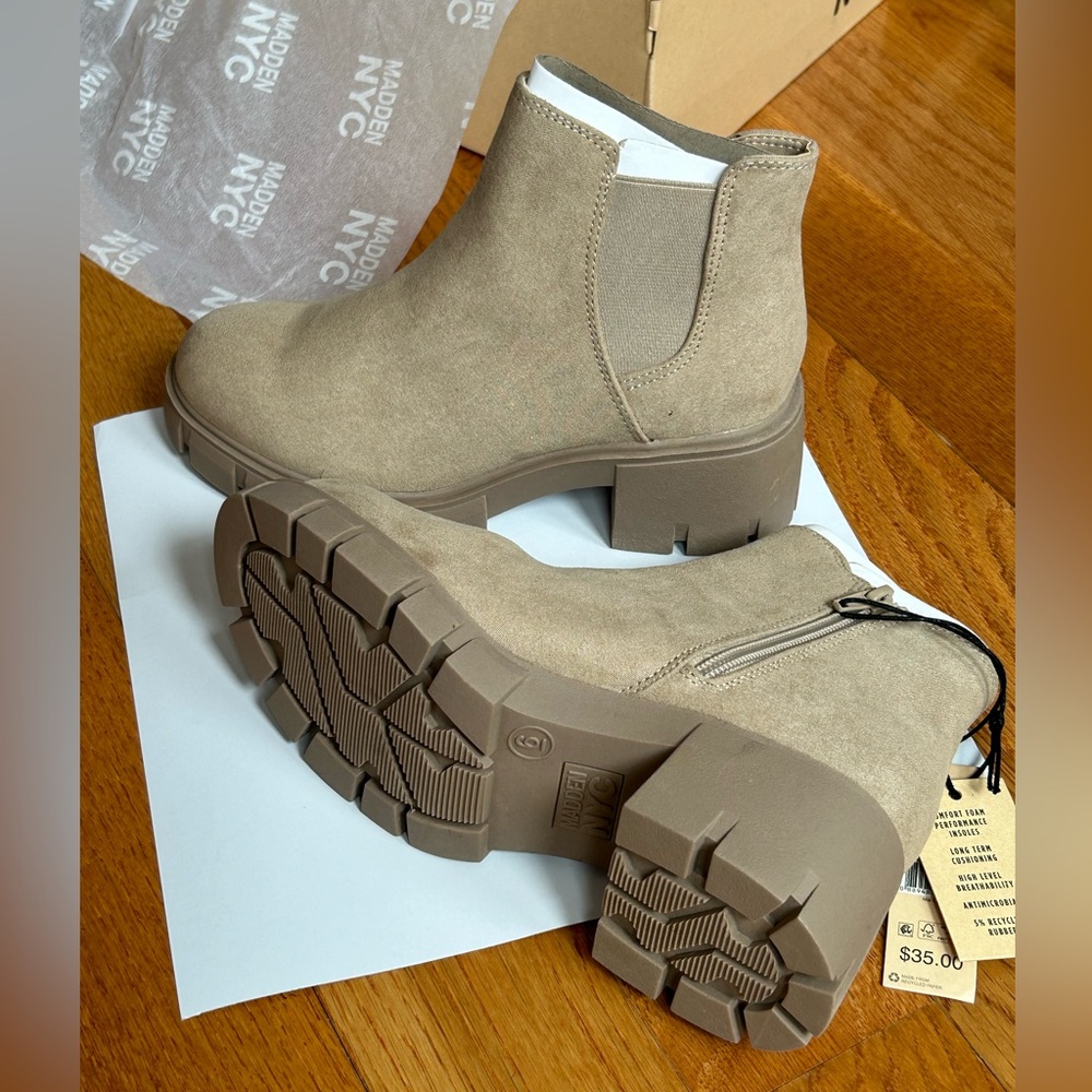 NIB Madden NYC Chunky Lug Sole Boots